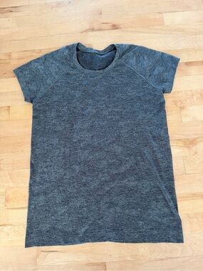 Lululemon Swiftly Tech Short Sleeve Tee